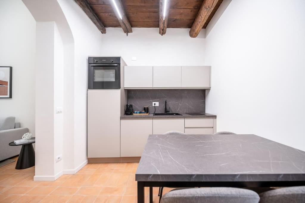Residenza Mercanti - City Center - Lovely Maison Turin Exteriör bild